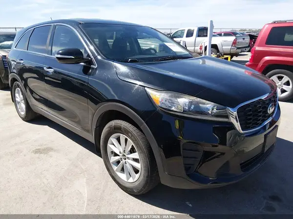 5XYPG4A3XKG568991 2019 KIA SORENTO - Image 1