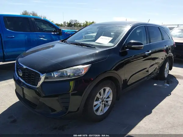 5XYPG4A3XKG568991 2019 KIA SORENTO - Image 2