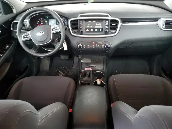 5XYPG4A3XKG572698 2019 KIA SORENTO - Image 8