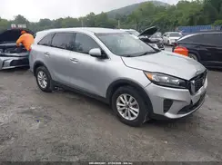 5XYPG4A3XKG581479 2019 KIA SORENTO