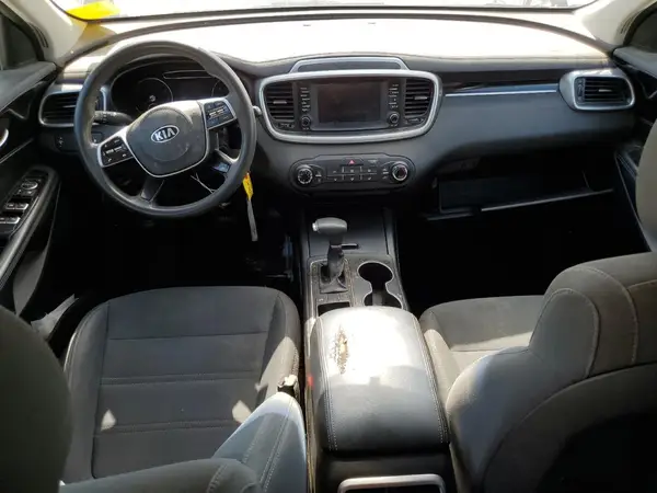 5XYPG4A3XKG581739 2019 KIA SORENTO - Image 8