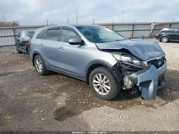 5XYPG4A3XKG602055 2019 KIA SORENTO - Image 1