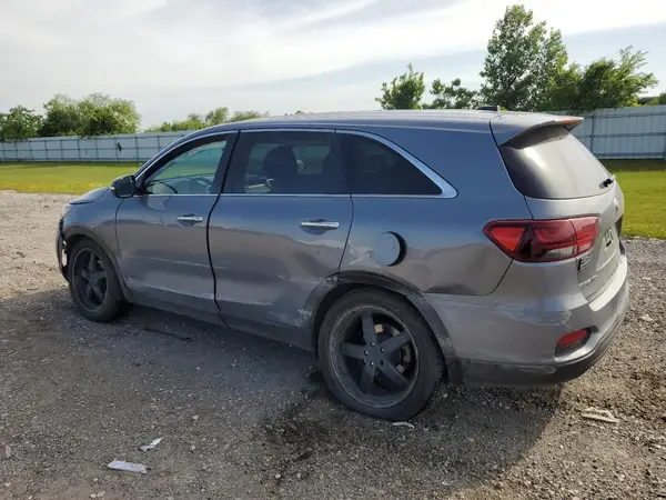 5XYPG4A3XKG604677 2019 KIA SORENTO - Image 2