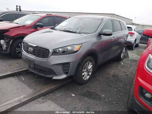 5XYPG4A3XKG610771 2019 KIA SORENTO - Image 2