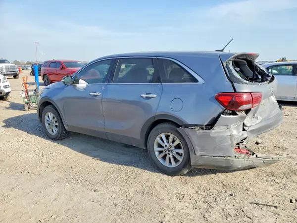 5XYPG4A3XKG610866 2019 KIA SORENTO - Image 2