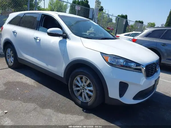 5XYPG4A3XKG611385 2019 KIA SORENTO - Image 1