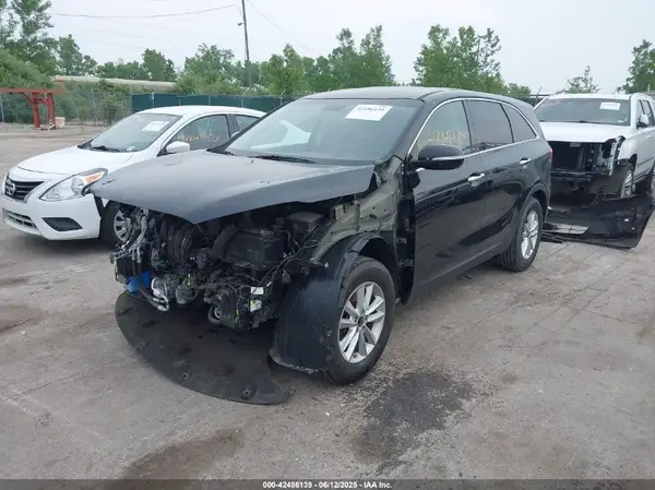 5XYPG4A3XLG624543 2020 KIA SORENTO - Image 2