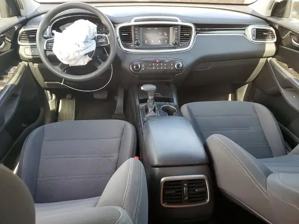 5XYPG4A3XLG625126 2020 KIA SORENTO - Image 8