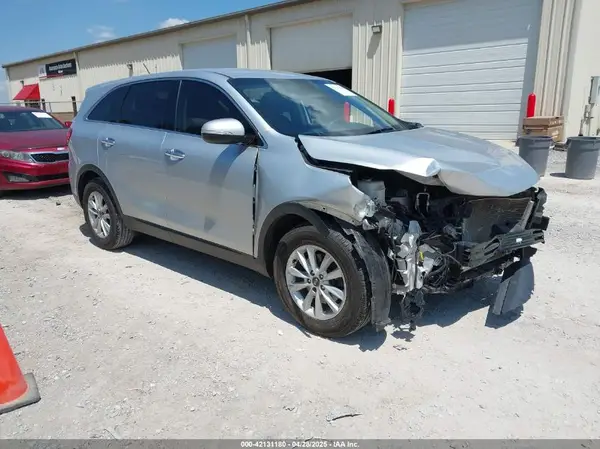5XYPG4A3XLG634716 2020 KIA SORENTO - Image 1