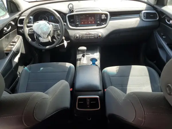 5XYPG4A3XLG657641 2020 KIA SORENTO - Image 8