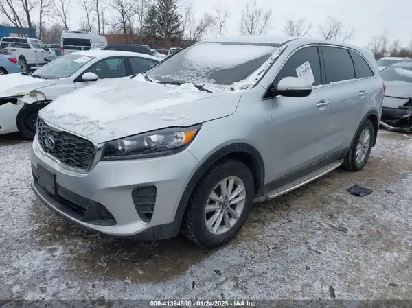 5XYPG4A3XLG681728 2020 KIA SORENTO - Image 2
