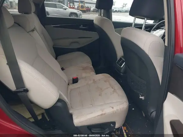 5XYPG4A3XLG685116 2020 KIA SORENTO - Image 8
