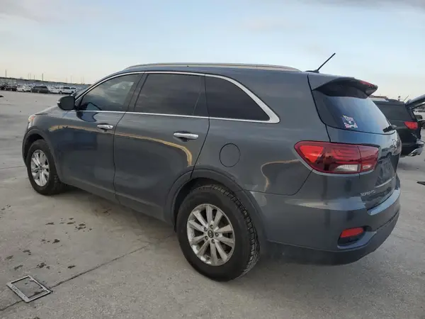 5XYPG4A3XLG706174 2020 KIA SORENTO - Image 2