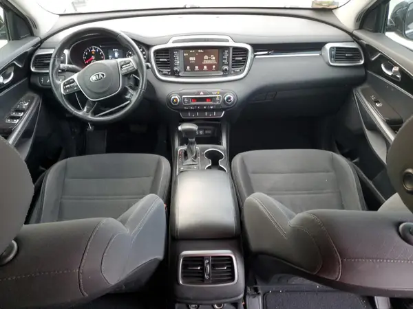 5XYPG4A3XLG706174 2020 KIA SORENTO - Image 8