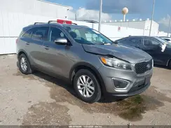 5XYPG4A50GG010754 2016 KIA SORENTO