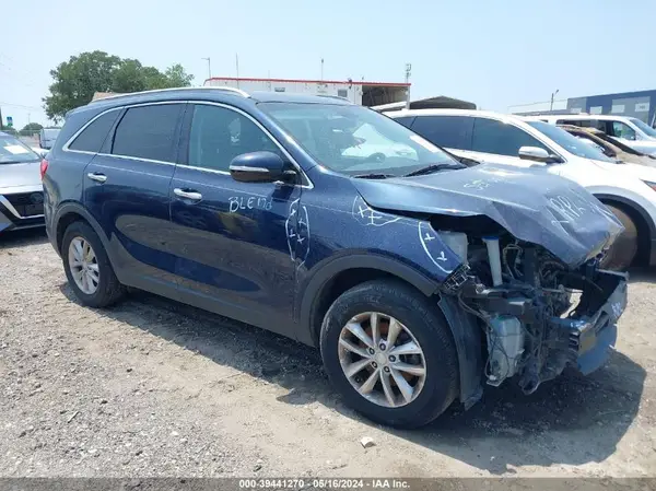 5XYPG4A50GG011189 2016 KIA SORENTO - Image 1