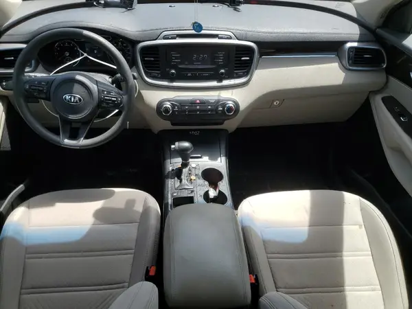 5XYPG4A50GG011497 2016 KIA SORENTO - Image 8
