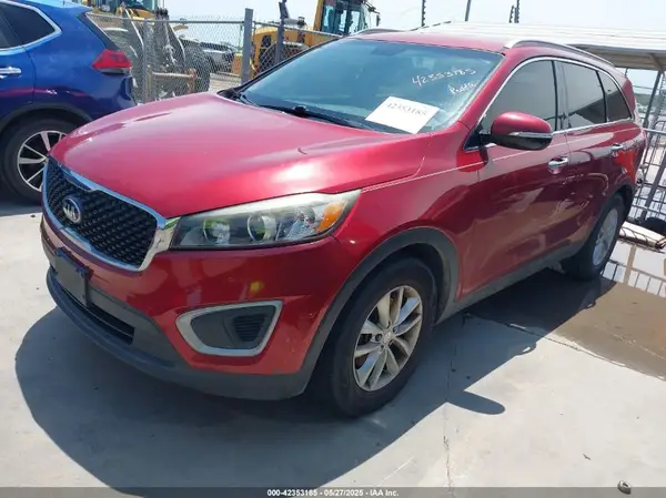 5XYPG4A50GG018613 2016 KIA SORENTO - Image 2