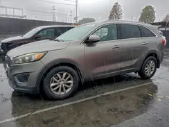 5XYPG4A50GG032382 2016 KIA SORENTO