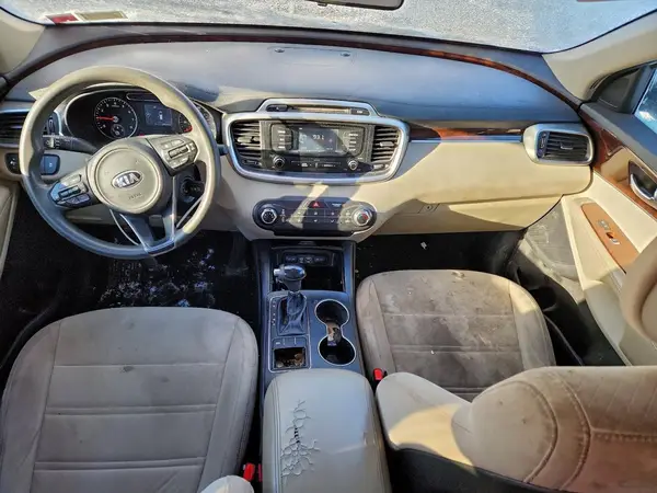 5XYPG4A50GG035752 2016 KIA SORENTO - Image 8