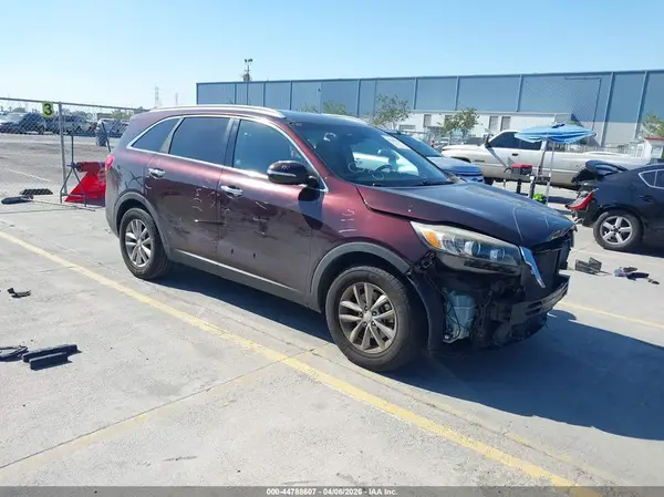 5XYPG4A50GG073336 2016 KIA SORENTO - Image 1