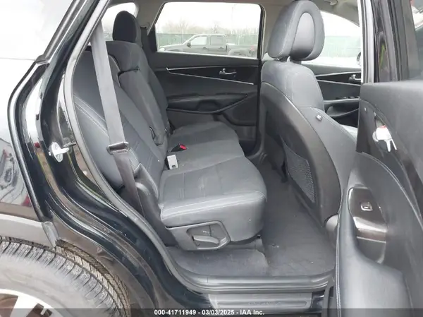 5XYPG4A50GG129744 2016 KIA SORENTO - Image 7