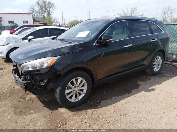 5XYPG4A50GG181620 2016 KIA SORENTO - Image 2
