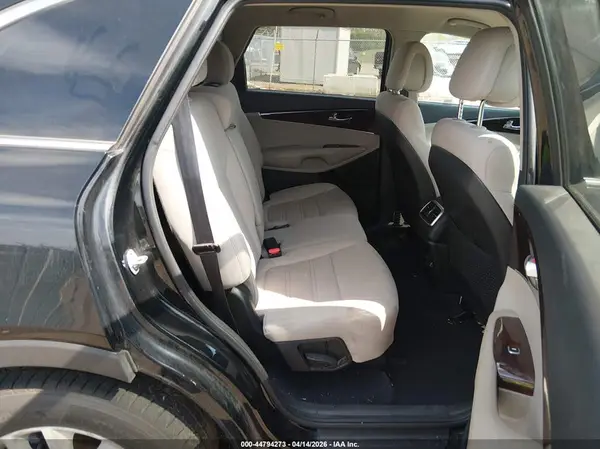 5XYPG4A50GG181620 2016 KIA SORENTO - Image 8