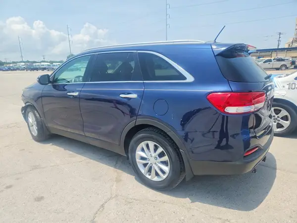 5XYPG4A50HG201723 2017 KIA SORENTO - Image 2