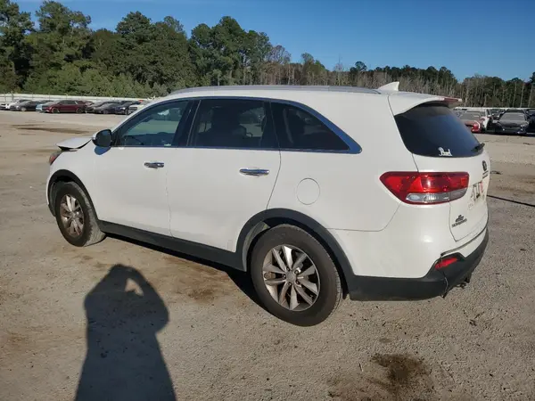 5XYPG4A50HG229473 2017 KIA SORENTO - Image 2