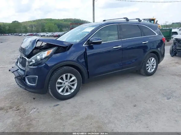 5XYPG4A50HG290791 2017 KIA SORENTO - Image 2