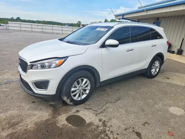 5XYPG4A50HG318847 2017 KIA SORENTO - Image 1
