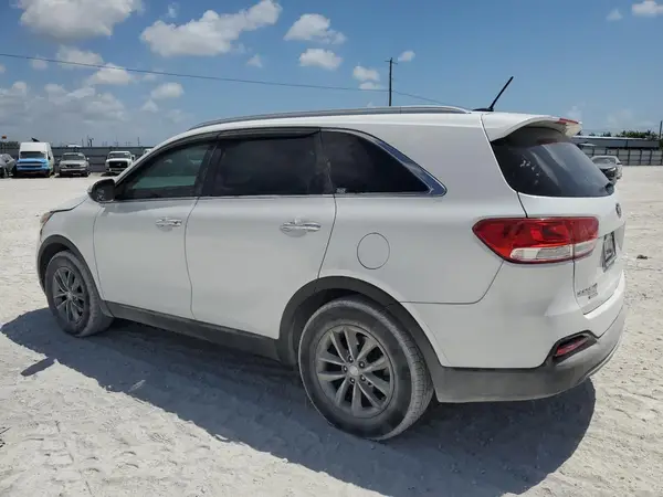 5XYPG4A50JG350719 2018 KIA SORENTO - Image 2