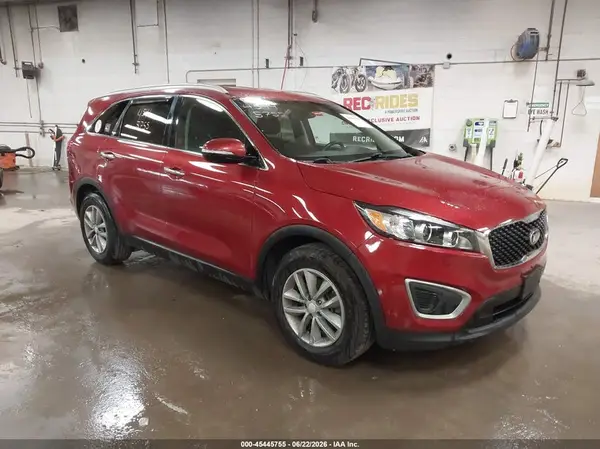5XYPG4A50JG386040 2018 KIA SORENTO - Image 1