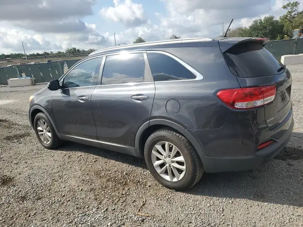 5XYPG4A50JG387849 2018 KIA SORENTO - Image 2