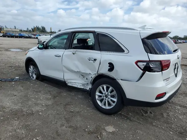 5XYPG4A50KG449378 2019 KIA SORENTO - Image 2
