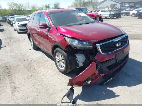 5XYPG4A50KG470876 2019 KIA SORENTO - Image 1