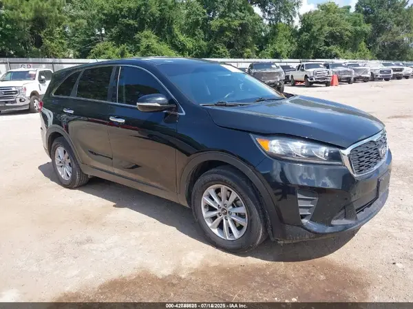 5XYPG4A50KG475849 2019 KIA SORENTO - Image 1