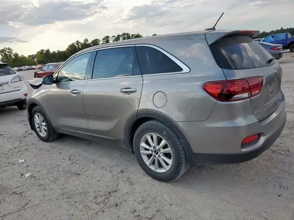 5XYPG4A50KG496720 2019 KIA SORENTO - Image 2