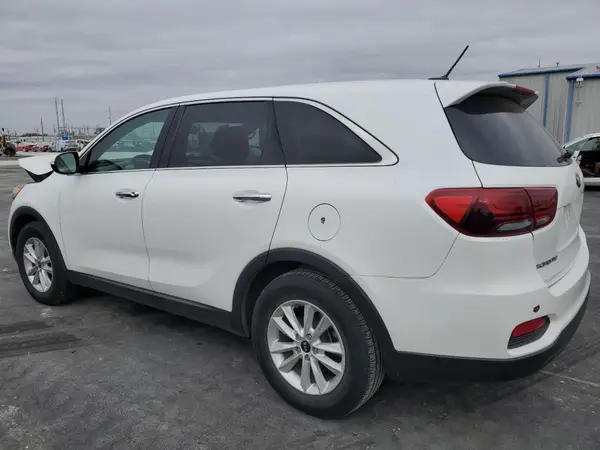 5XYPG4A50KG554941 2019 KIA SORENTO - Image 2