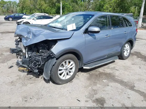 5XYPG4A50LG633379 2020 KIA SORENTO - Image 2