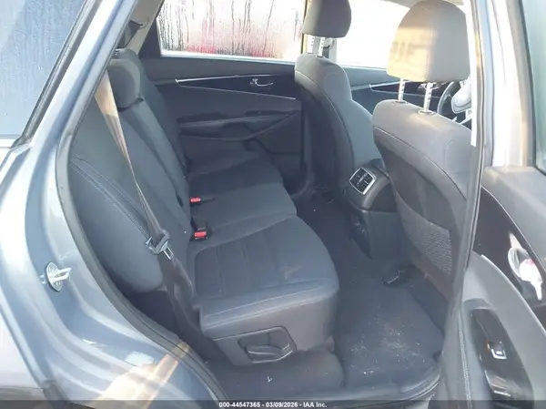 5XYPG4A50LG663918 2020 KIA SORENTO - Image 8