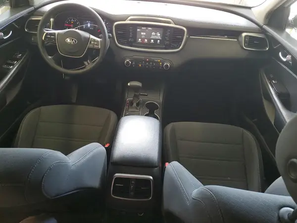 5XYPG4A50LG679889 2020 KIA SORENTO - Image 8
