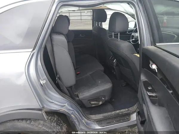 5XYPG4A50LG693078 2020 KIA SORENTO - Image 8
