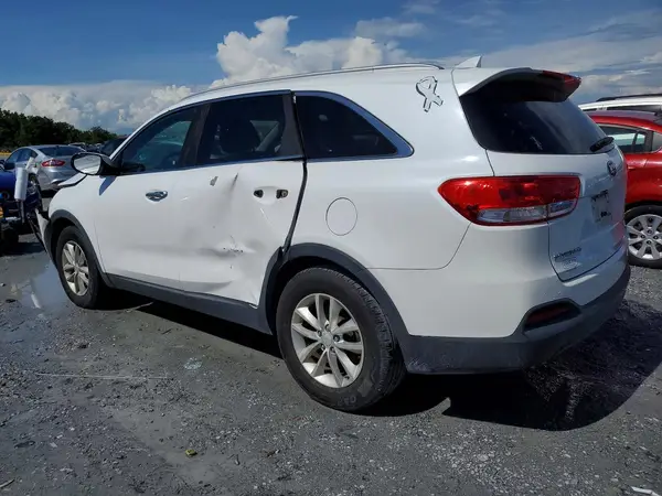 5XYPG4A51GG002968 2016 KIA SORENTO - Image 2