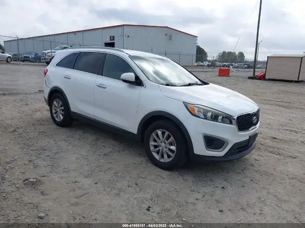 5XYPG4A51GG023366 2016 KIA SORENTO - Image 1