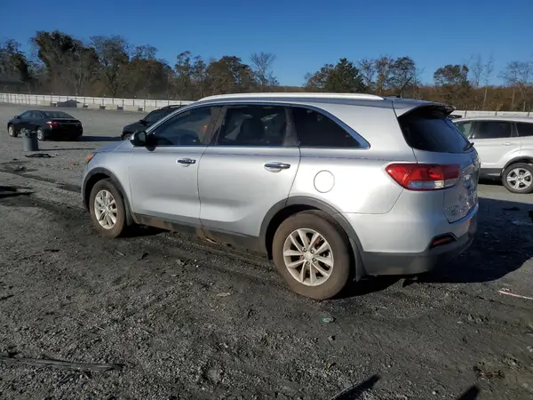 5XYPG4A51GG083809 2016 KIA SORENTO - Image 2