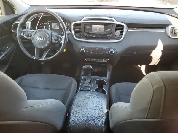 5XYPG4A51GG121779 2016 KIA SORENTO - Image 8