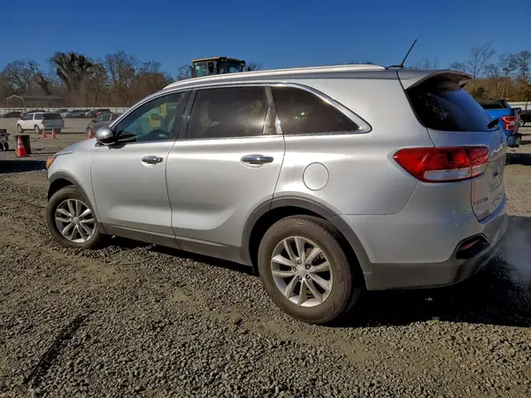 5XYPG4A51GG163207 2016 KIA SORENTO - Image 2