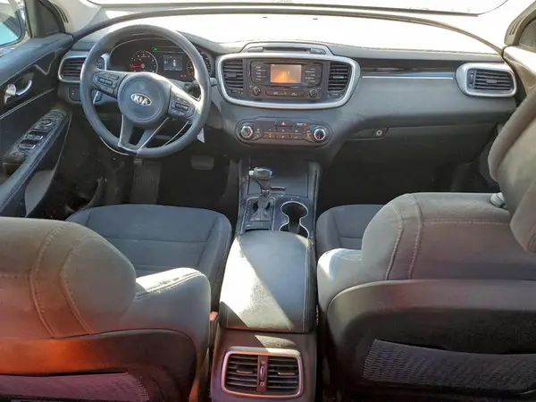 5XYPG4A51GG163207 2016 KIA SORENTO - Image 8